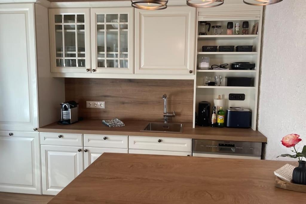 Charmantes Cottage Appartement Pöttelsdorf エクステリア 写真